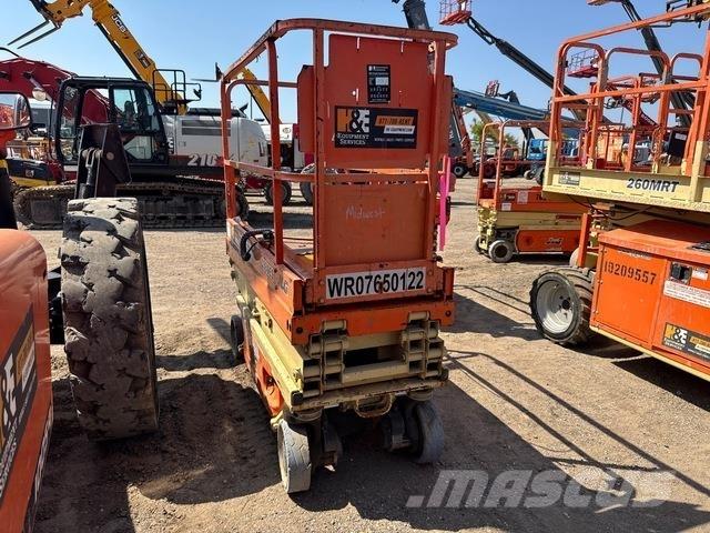 JLG 1930ES Makazaste platforme