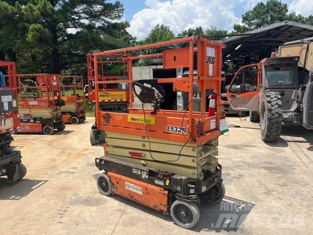 JLG 1932R Makazaste platforme