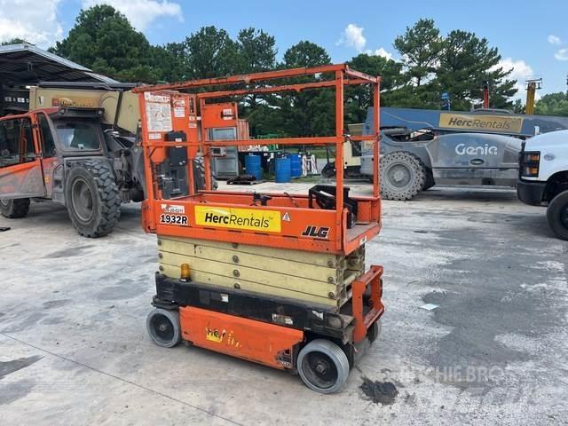 JLG 1932R Makazaste platforme