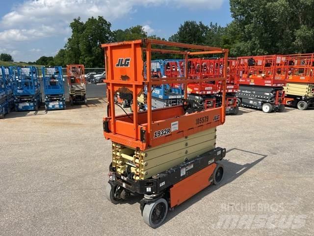 JLG 1932R Makazaste platforme