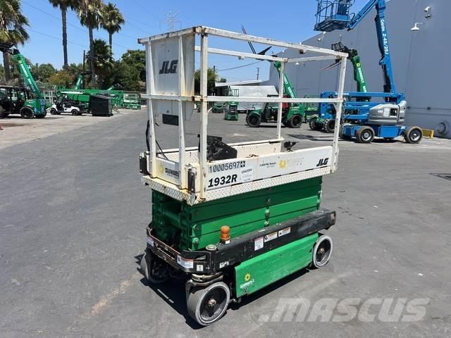 JLG 1932R Makazaste platforme