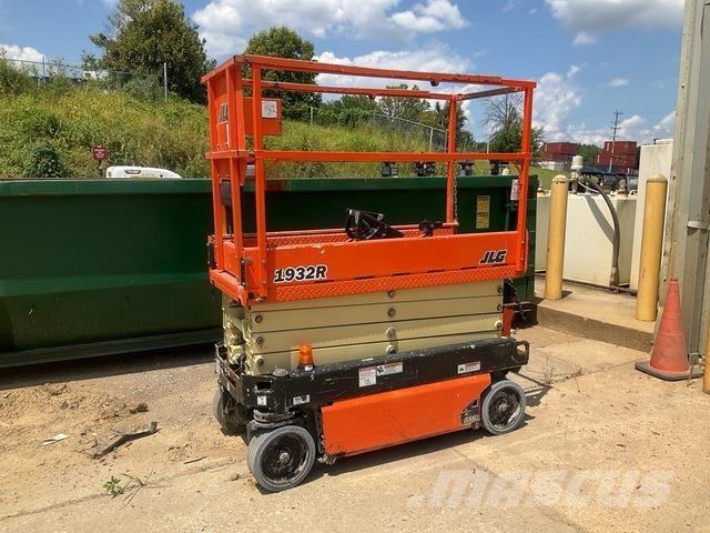 JLG 1932R Makazaste platforme