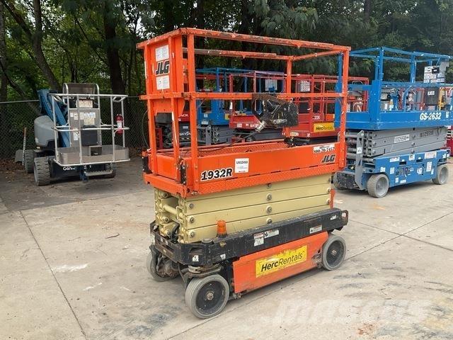 JLG 1932R Makazaste platforme
