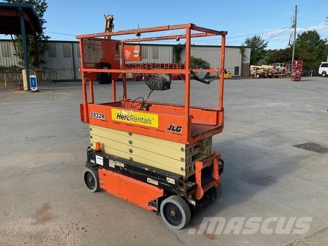 JLG 1932R Makazaste platforme