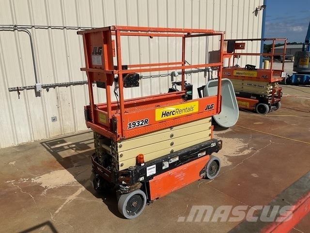 JLG 1932R Makazaste platforme