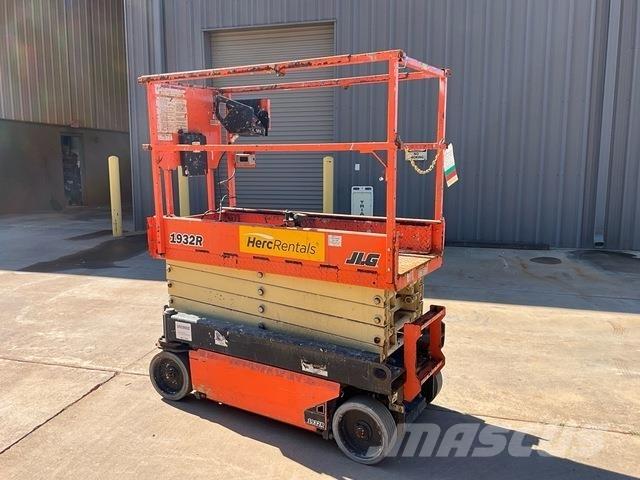 JLG 1932R Makazaste platforme