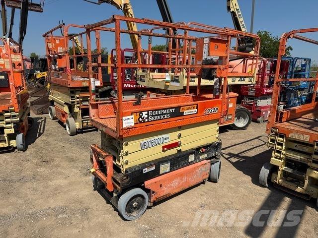 JLG 1932R Makazaste platforme