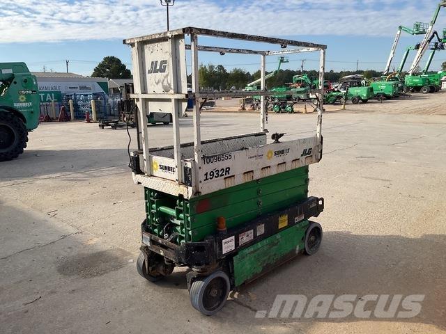 JLG 1932R Makazaste platforme