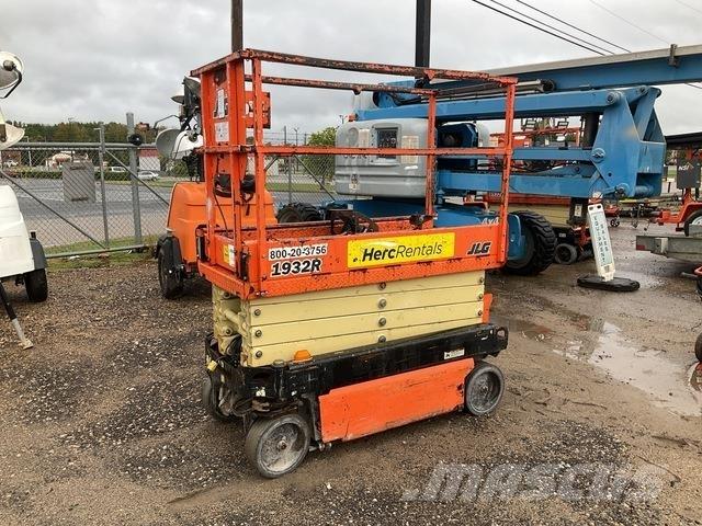 JLG 1932R Makazaste platforme