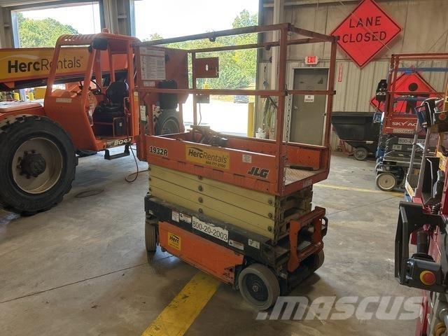 JLG 1932R Makazaste platforme