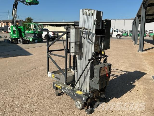 JLG 25AM Jarbolne penjajuće platforme