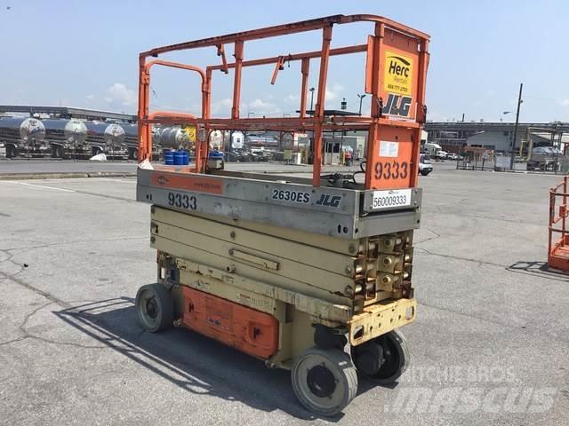 JLG 2630ES Makazaste platforme