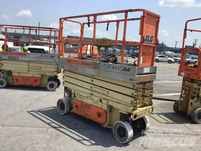 JLG 2630ES Makazaste platforme