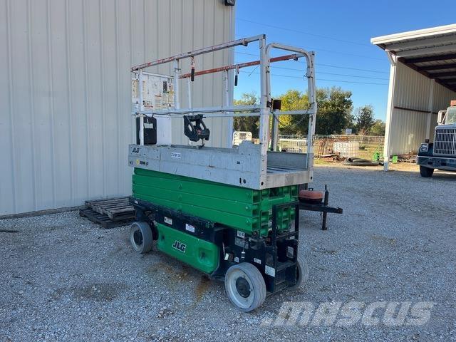 JLG 2630ES Makazaste platforme