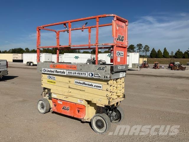 JLG 2630ES Makazaste platforme