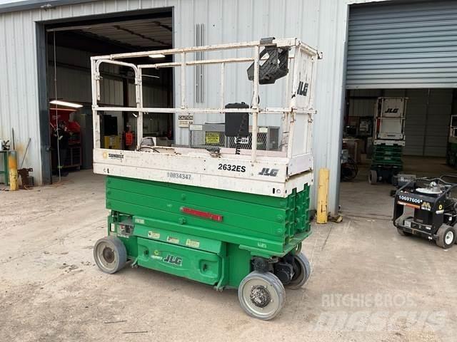 JLG 2632ES Makazaste platforme