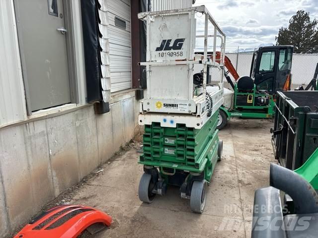 JLG 2632ES Makazaste platforme