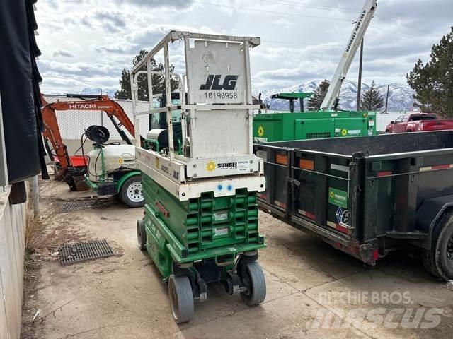 JLG 2632ES Makazaste platforme