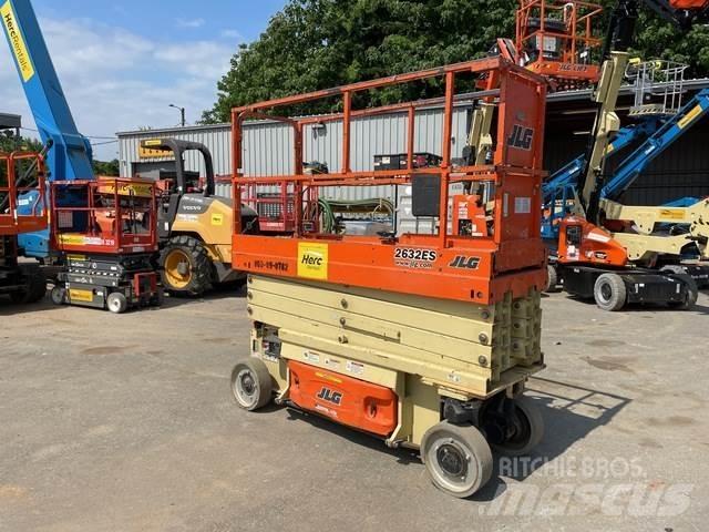 JLG 2632ES Makazaste platforme