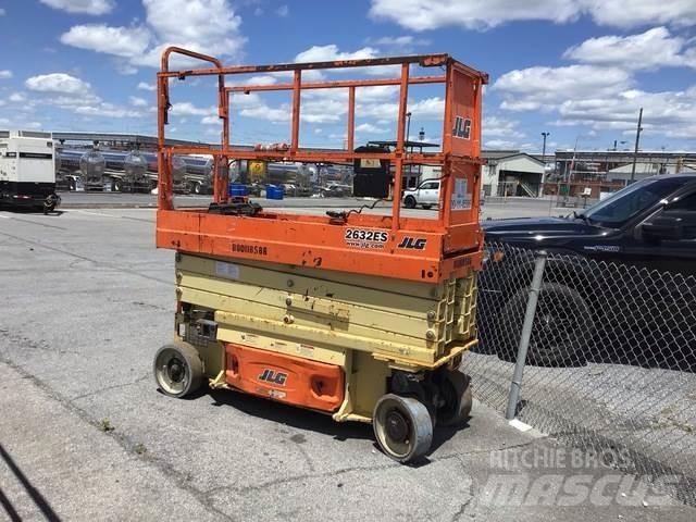 JLG 2632ES Makazaste platforme