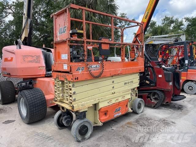 JLG 2632ES Makazaste platforme