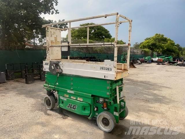 JLG 2632ES Makazaste platforme