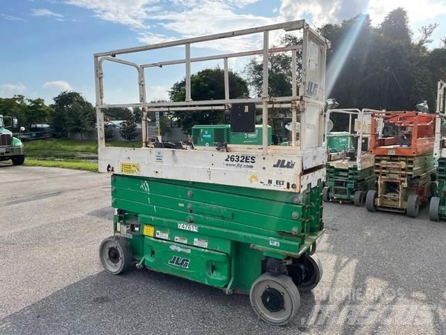 JLG 2632ES Makazaste platforme