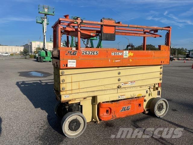 JLG 2632ES Makazaste platforme