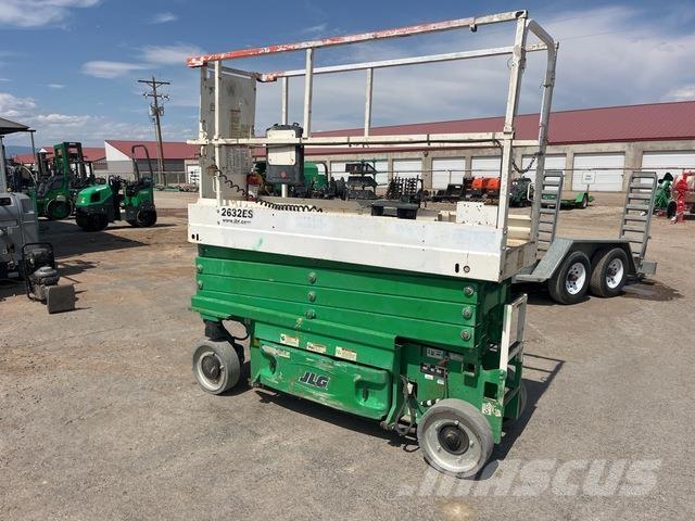 JLG 2632ES Makazaste platforme