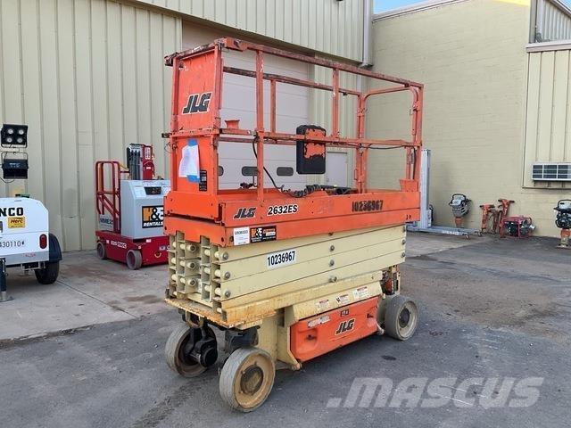 JLG 2632ES Makazaste platforme