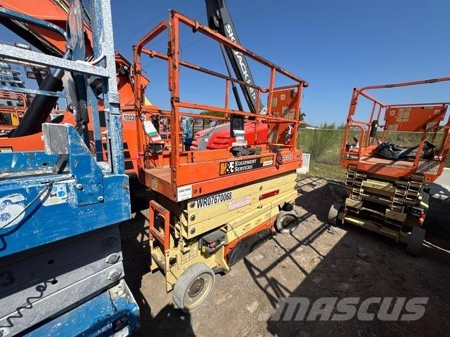 JLG 2632ES Makazaste platforme