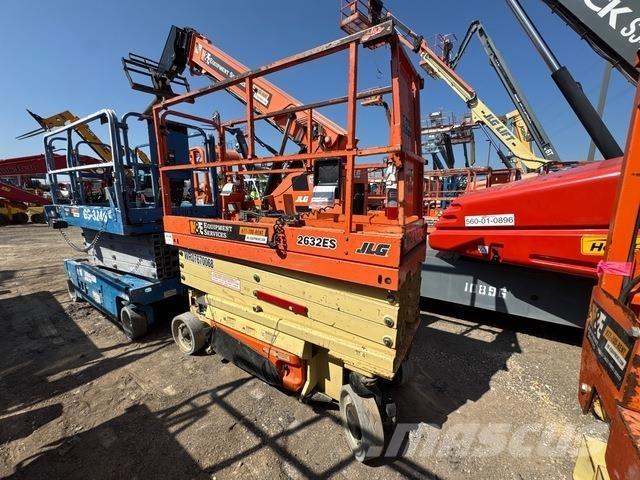 JLG 2632ES Makazaste platforme