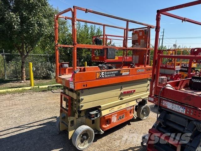 JLG 2632ES Makazaste platforme