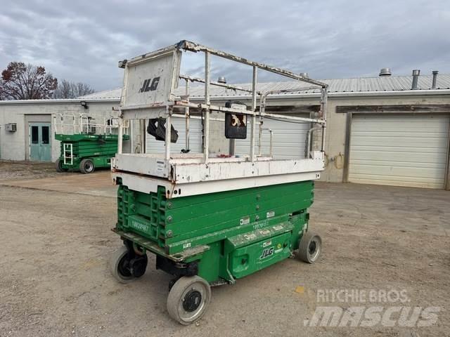 JLG 2646ES Makazaste platforme