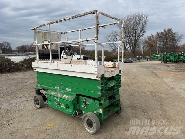 JLG 2646ES Makazaste platforme