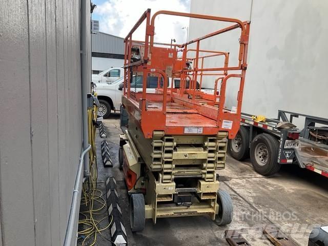 JLG 2646ES Makazaste platforme