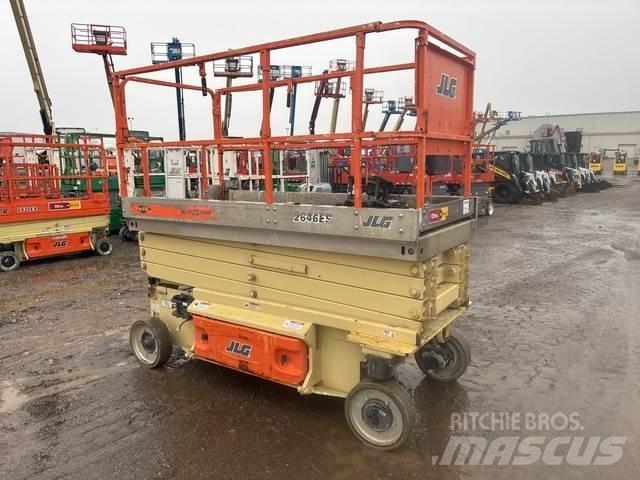 JLG 2646ES Makazaste platforme