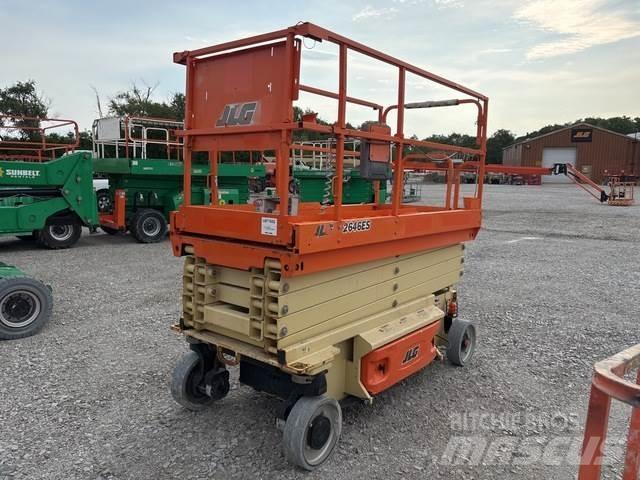 JLG 2646ES Makazaste platforme