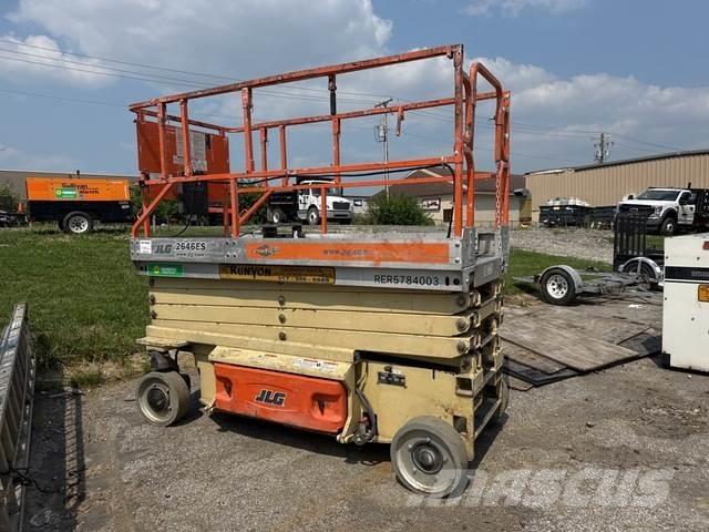 JLG 2646ES Makazaste platforme