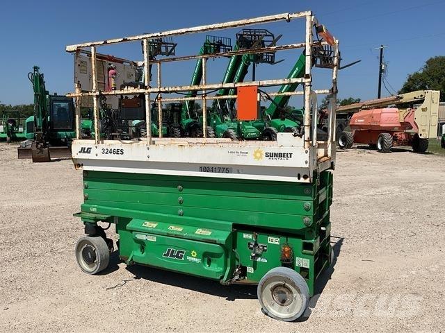 JLG 3246ES Makazaste platforme