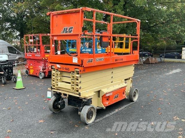 JLG 3246ES Makazaste platforme