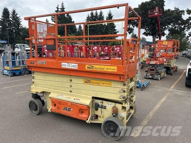 JLG 3246ES Makazaste platforme