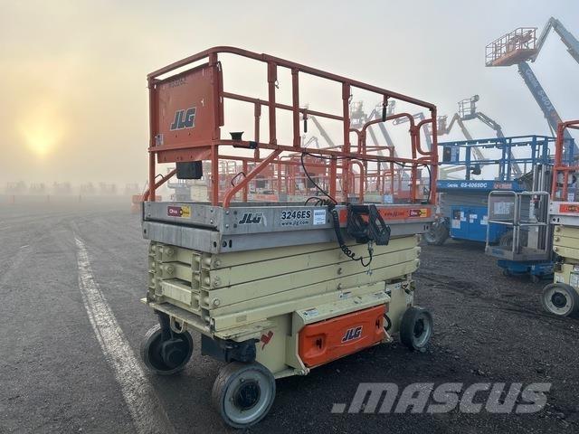 JLG 3246ES Makazaste platforme