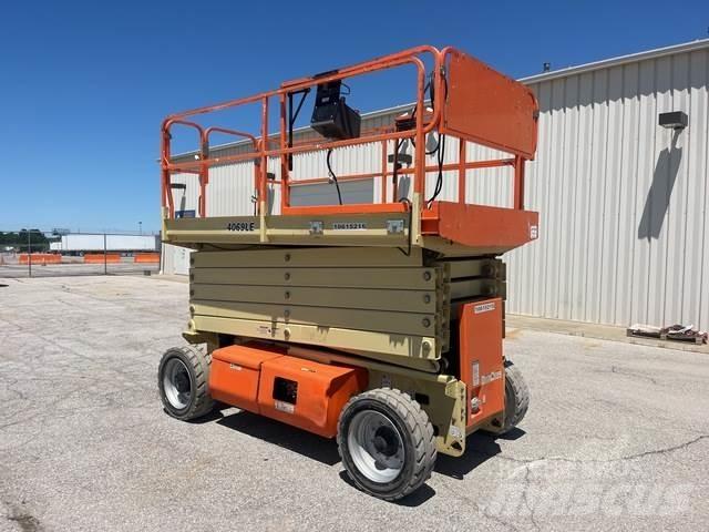 JLG 4069LE Makazaste platforme