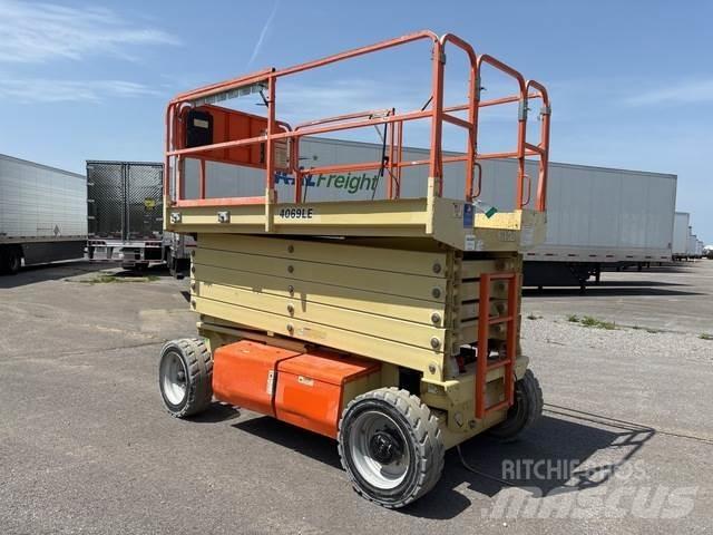 JLG 4069LE Makazaste platforme
