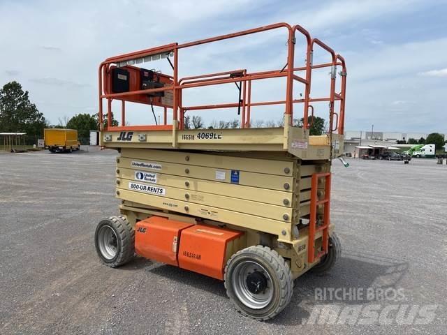 JLG 4069LE Makazaste platforme