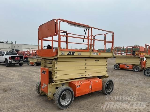 JLG 4069LE Makazaste platforme