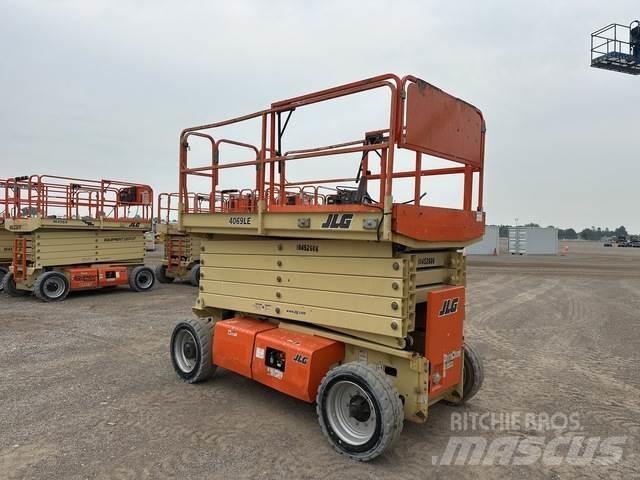 JLG 4069LE Makazaste platforme