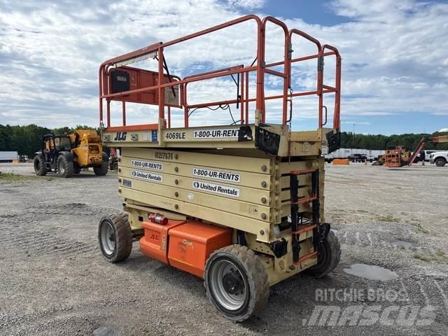 JLG 4069LE Makazaste platforme