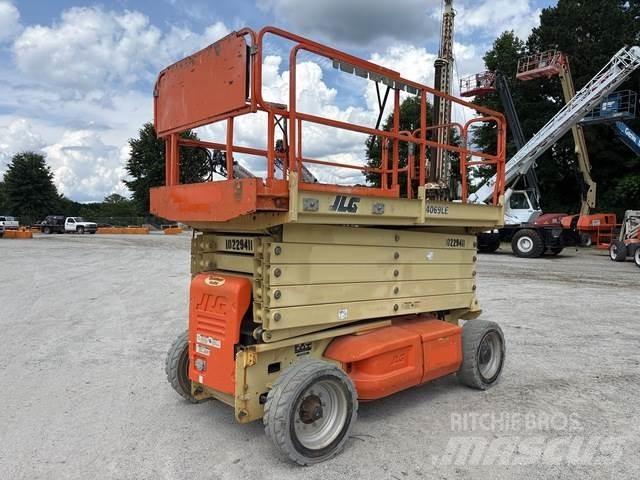 JLG 4069LE Makazaste platforme